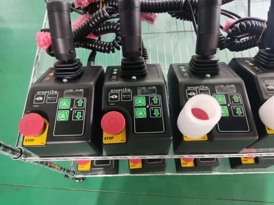 137633GT Genie Lift Control Box con 6 pulsanti, 2 regolatori di velocità